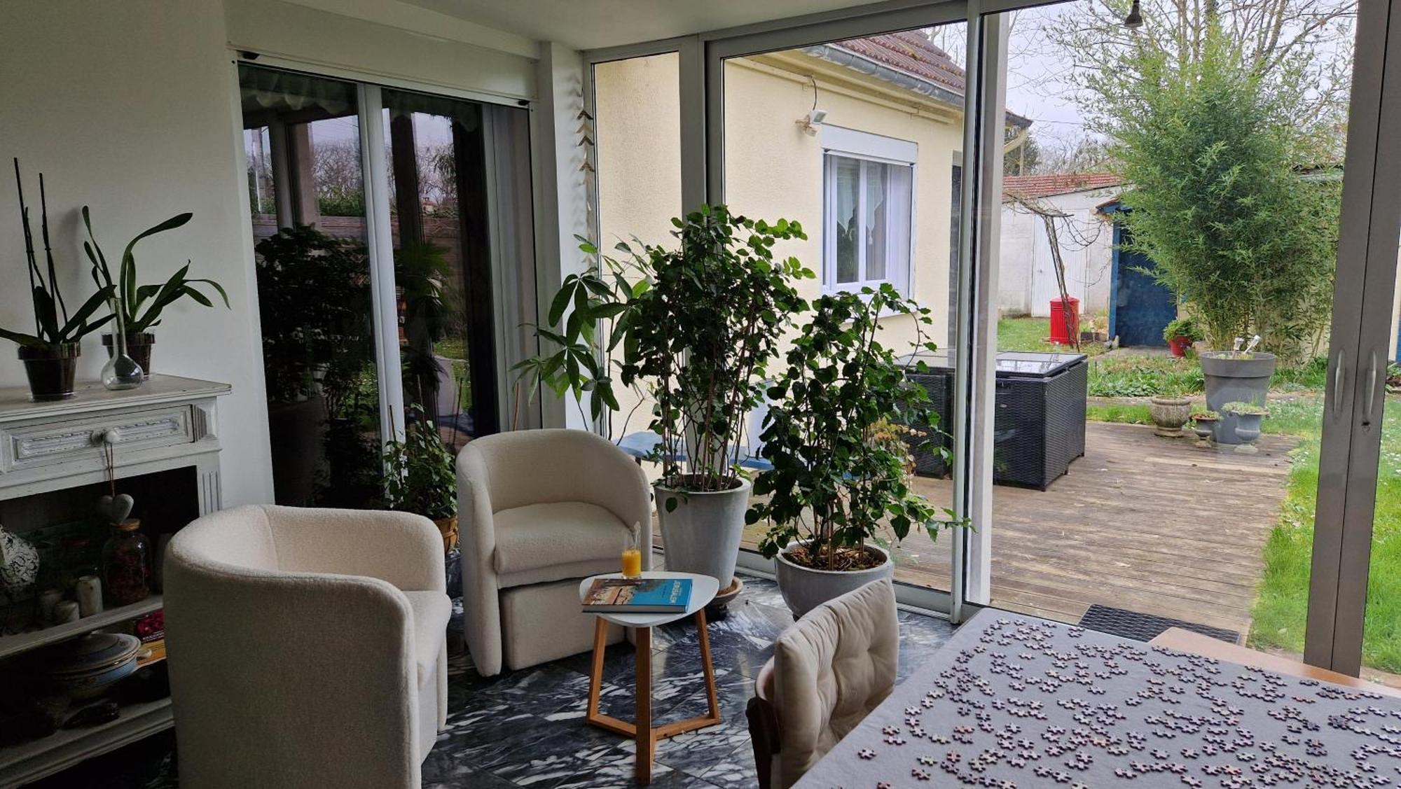 La Canadienne Évreux Exterior foto